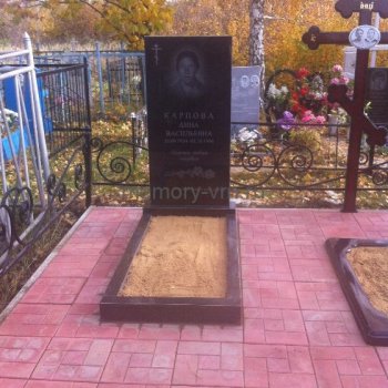 Цоколи и ограды