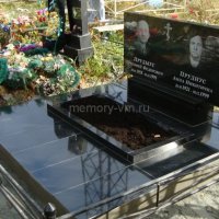 Цоколи и ограды