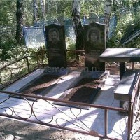 Цоколи и ограды