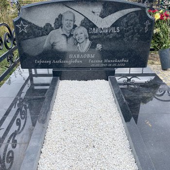 Гранитные памятники