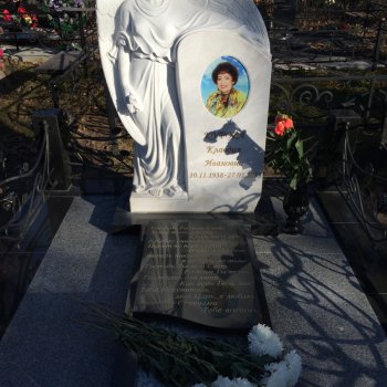 Гранитные памятники