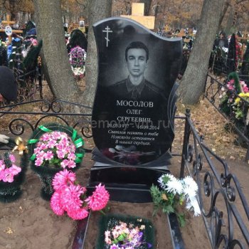 Гранитные памятники