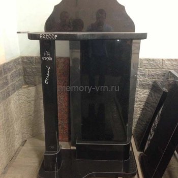Гранитные памятники
