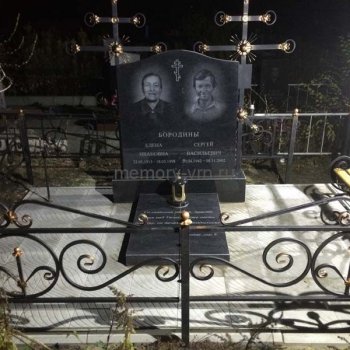 Гранитные памятники
