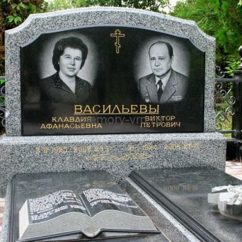 Гранитные памятники
