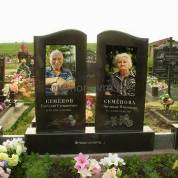 Гранитные памятники