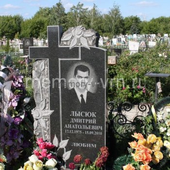 Гранитные памятники