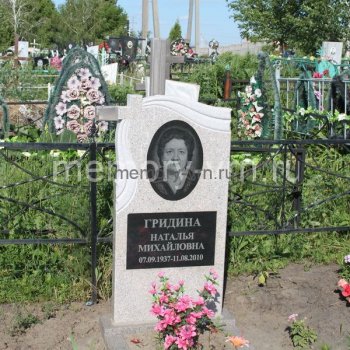 Гранитные памятники