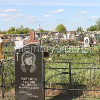 Гранитные памятники