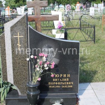 Гранитные памятники