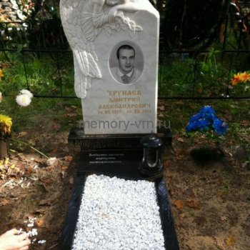 Гранитные памятники