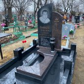 Гранитные памятники