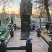 Гранитные памятники