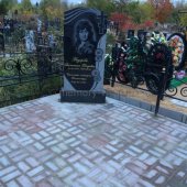 Гранитные памятники
