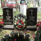 Гранитные памятники