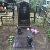 Гранитные памятники