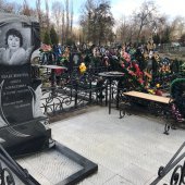 Гранитные памятники