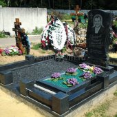 Гранитные памятники
