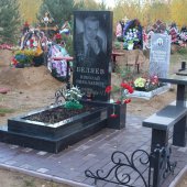 Гранитные памятники