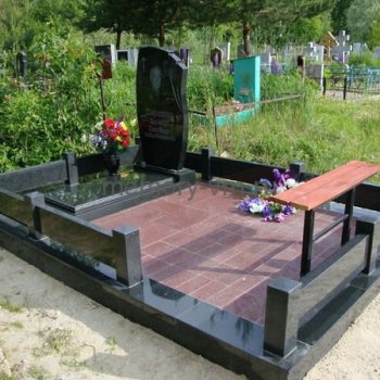 Мемориальные комплексы
