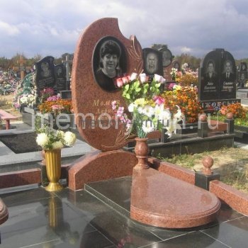 Изготовление гранитных комплексов в Воронеже