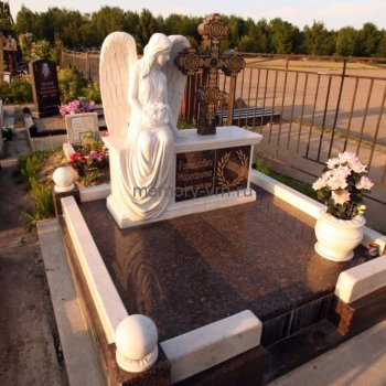 Изготовление гранитных комплексов в Воронеже