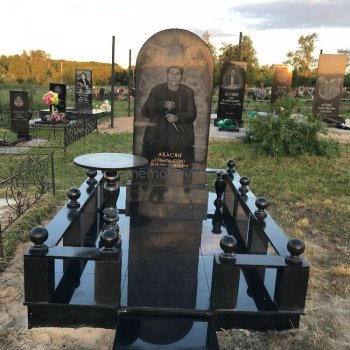 Изготовление гранитных комплексов в Воронеже