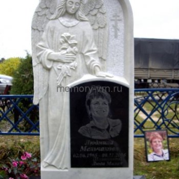 Заказать памятники из мрамора в Воронеже