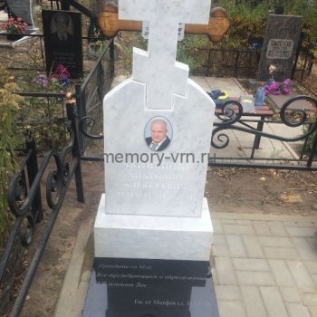 Заказать памятники из мрамора в Воронеже