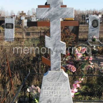 Заказать памятники из мрамора в Воронеже
