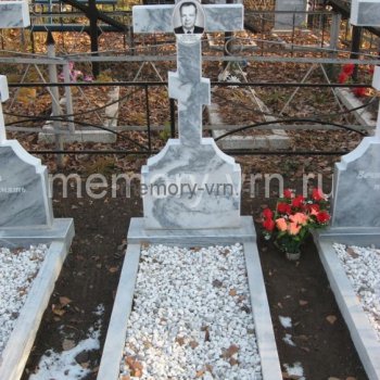 Заказать памятники из мрамора в Воронеже