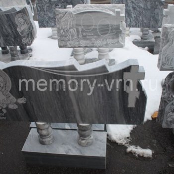 Заказать памятники из мрамора в Воронеже