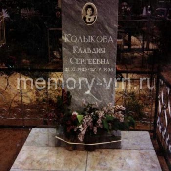 Заказать памятники из мрамора в Воронеже
