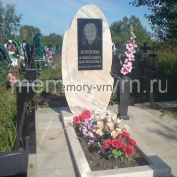 Заказать памятники из мрамора в Воронеже
