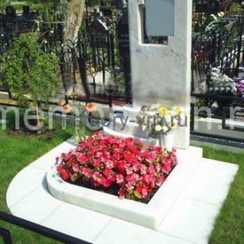 Заказать памятники из мрамора в Воронеже