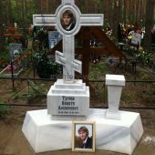 Заказать памятники из мрамора в Воронеже